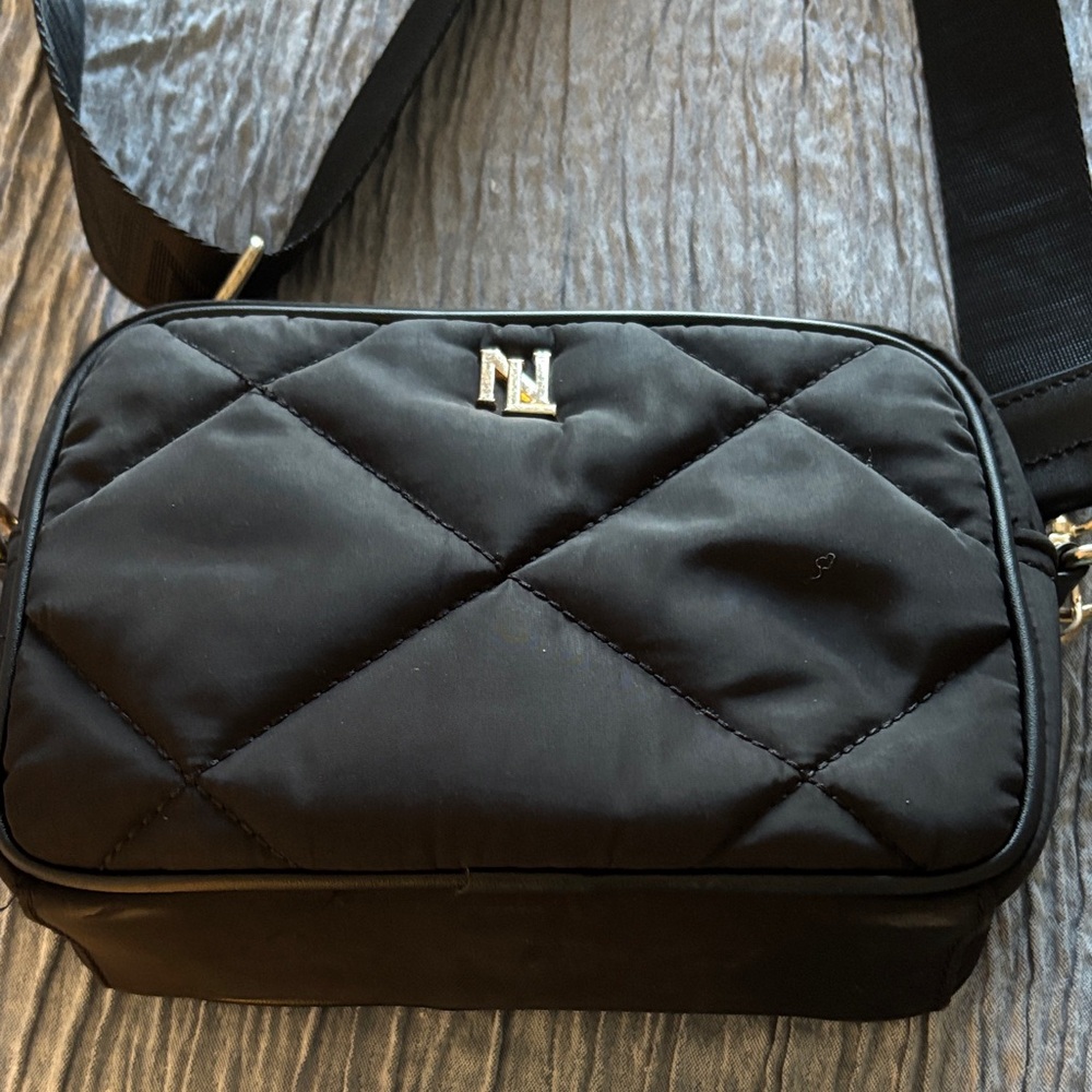 New Look Black Quilted Crossbody Bag